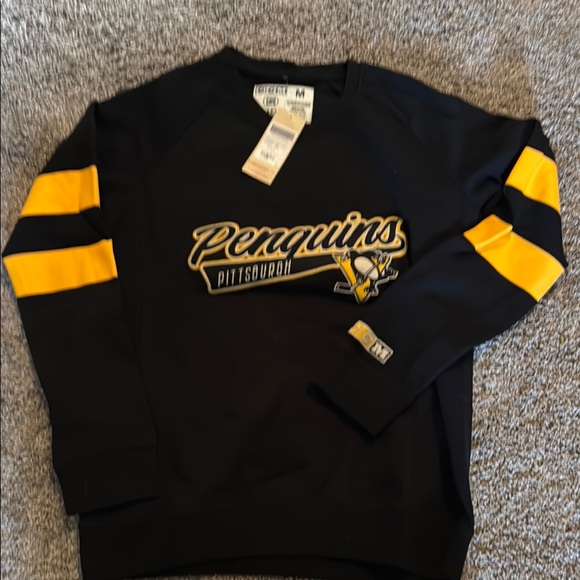 Pittsburgh Penguins CCM embroidered sweatshirt M medium NWT - Picture 1 of 5